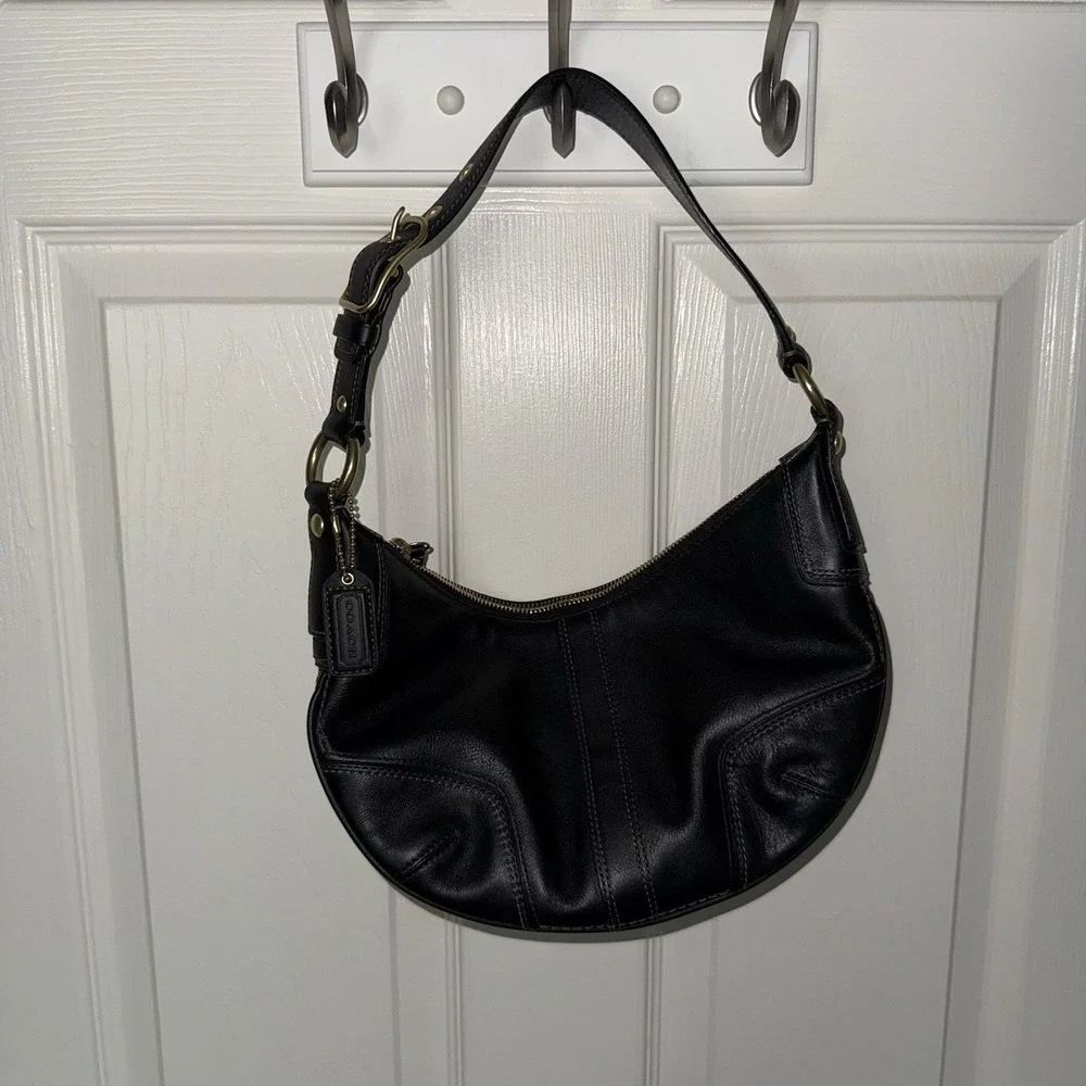 Coach 11372 Black Leather Ergo Hobo Crescent Shoulder Bag Purse Handbag Y2K 2007